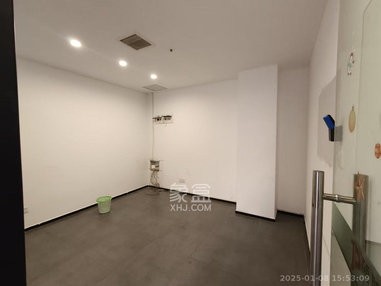 万科城   189.0㎡     7800.00元/月室内图