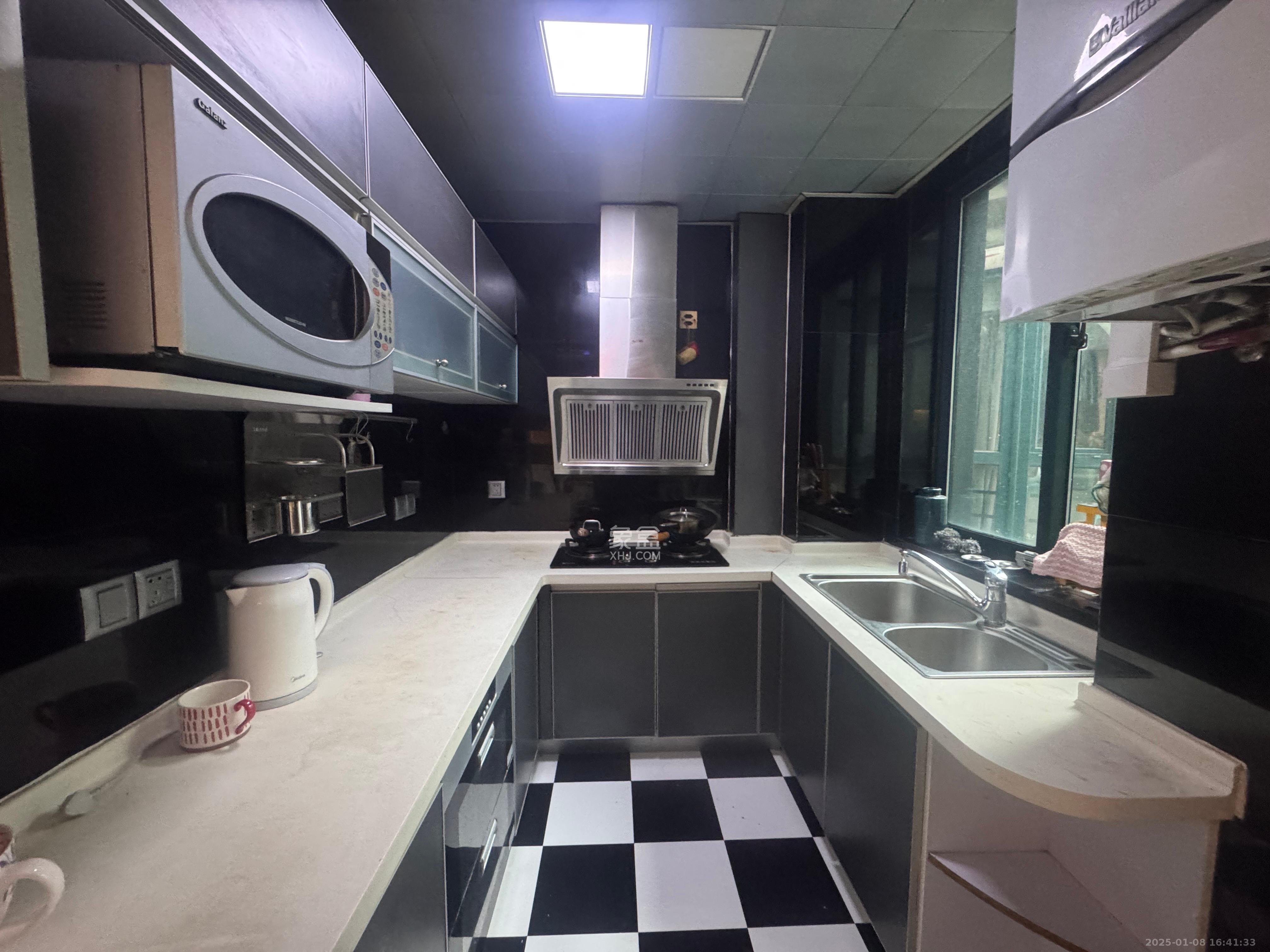 华盛新外滩  3室2厅2卫    5000.0元/月室内图