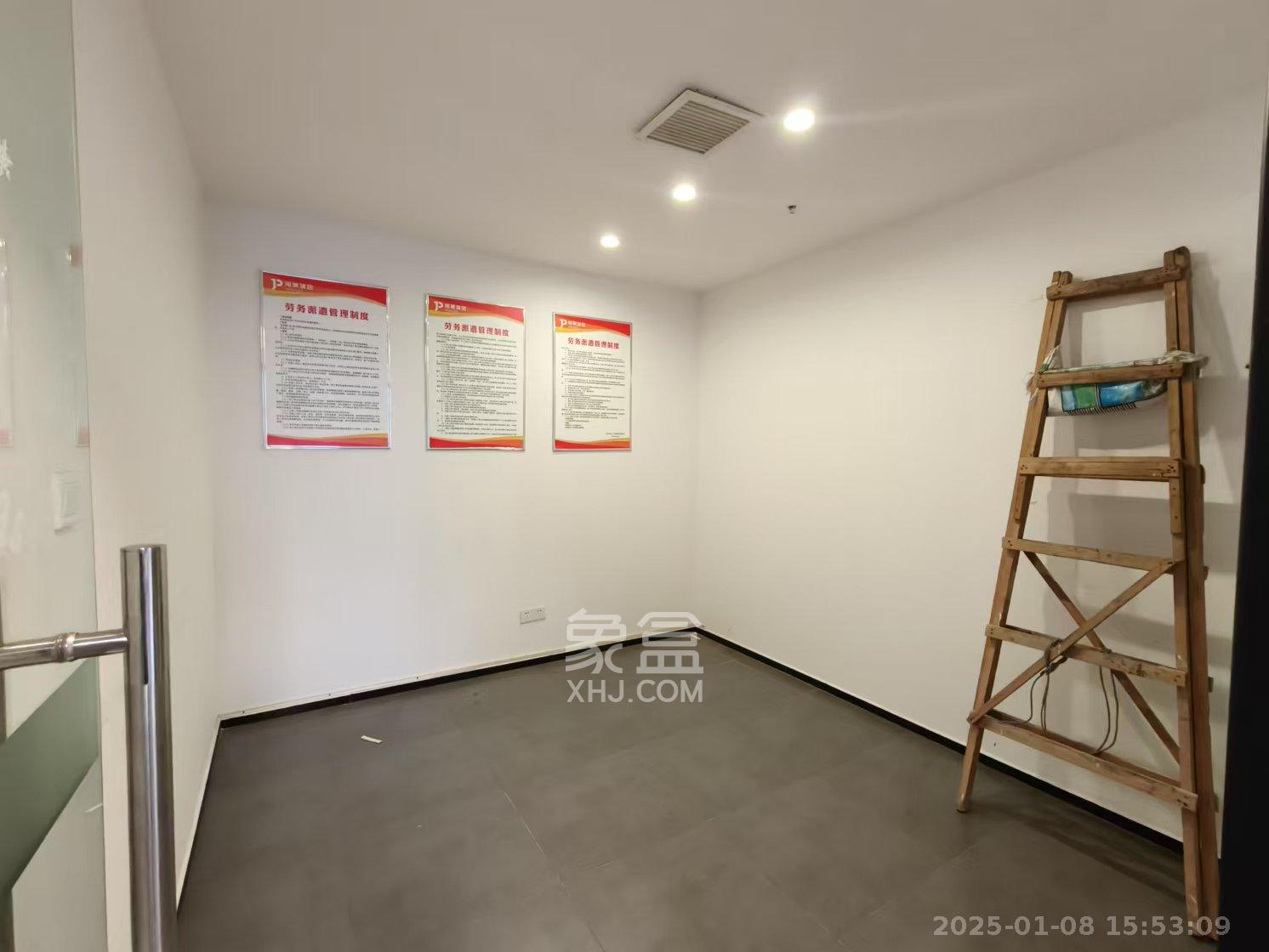 万科城   189.0㎡     7800.00元/月室内图