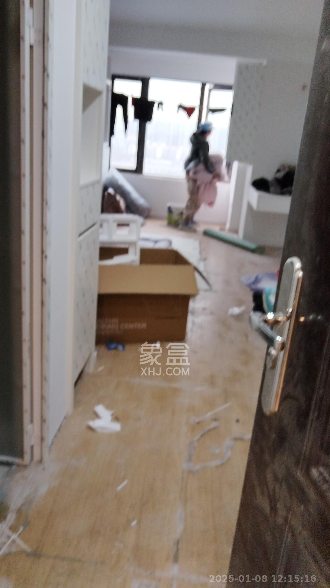 中海珑悦府  1室0厅0卫   1400.00元/月