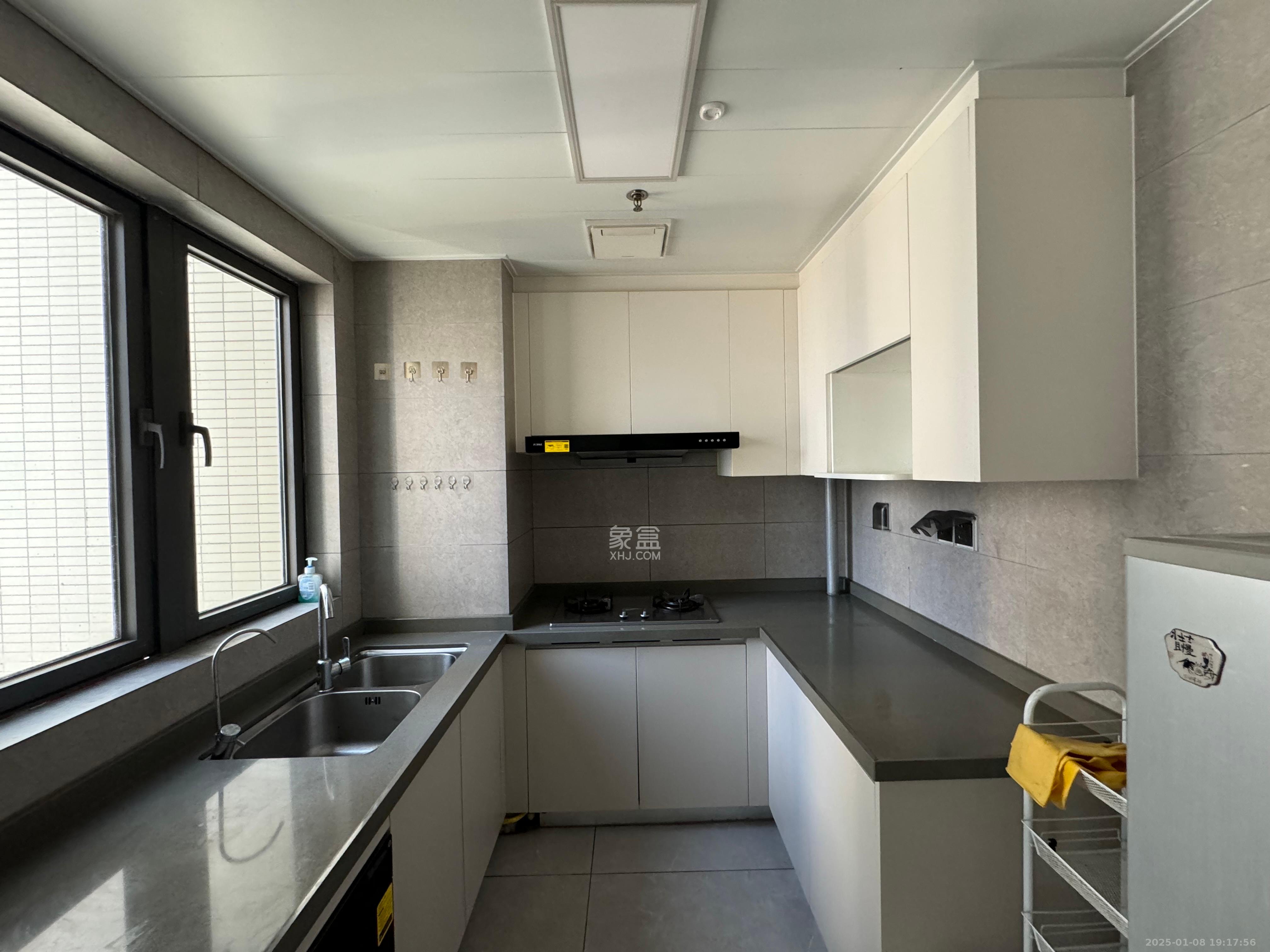 时代梅溪领峰 4室2厅2卫 5500.0元/月 时代梅溪领峰 4室2厅2卫 5500.0元/月室内图