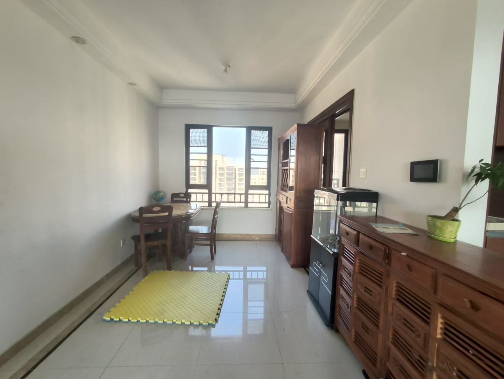 中海锦城 3室2厅2卫 175.0万 中海锦城 3室2厅2卫 175.0万户型图