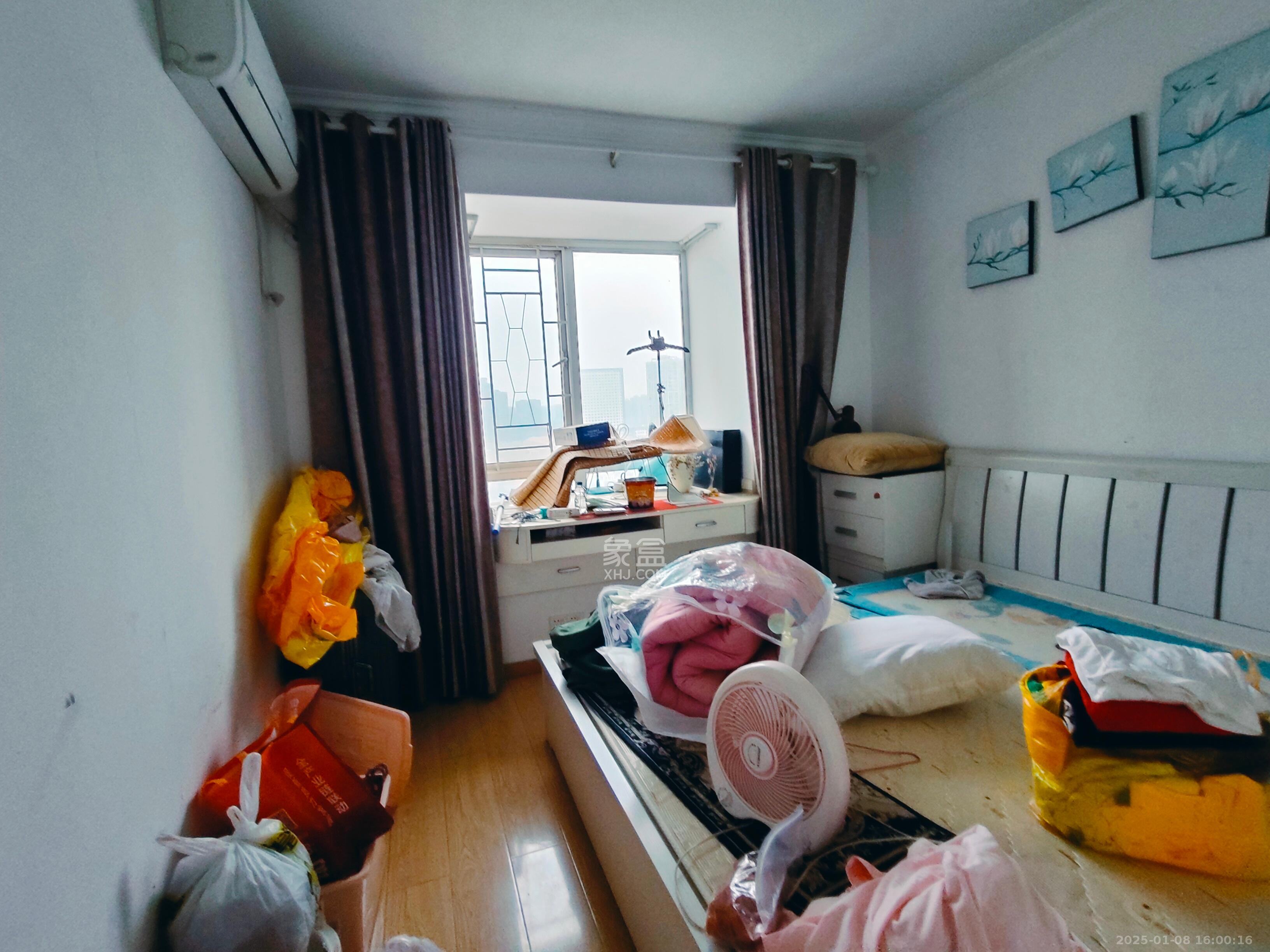 恒广国际景园  3室2厅2卫   2600.00元/月室内图