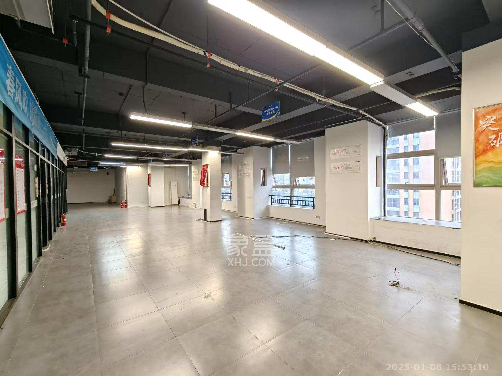 万科城   189.0㎡     7800.00元/月室内图