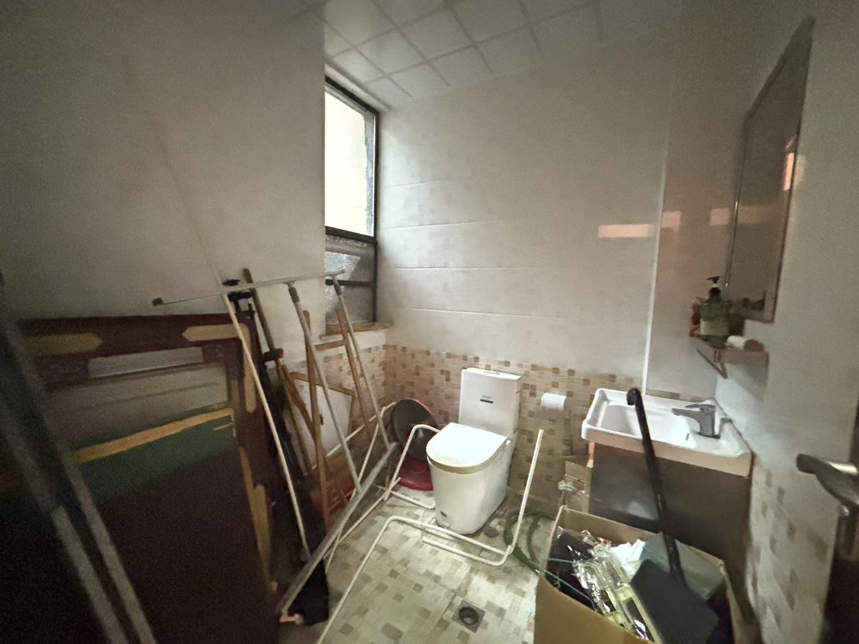 滨江花园 3室2厅2卫 68.0万 滨江花园 3室2厅2卫 68.0万室内图