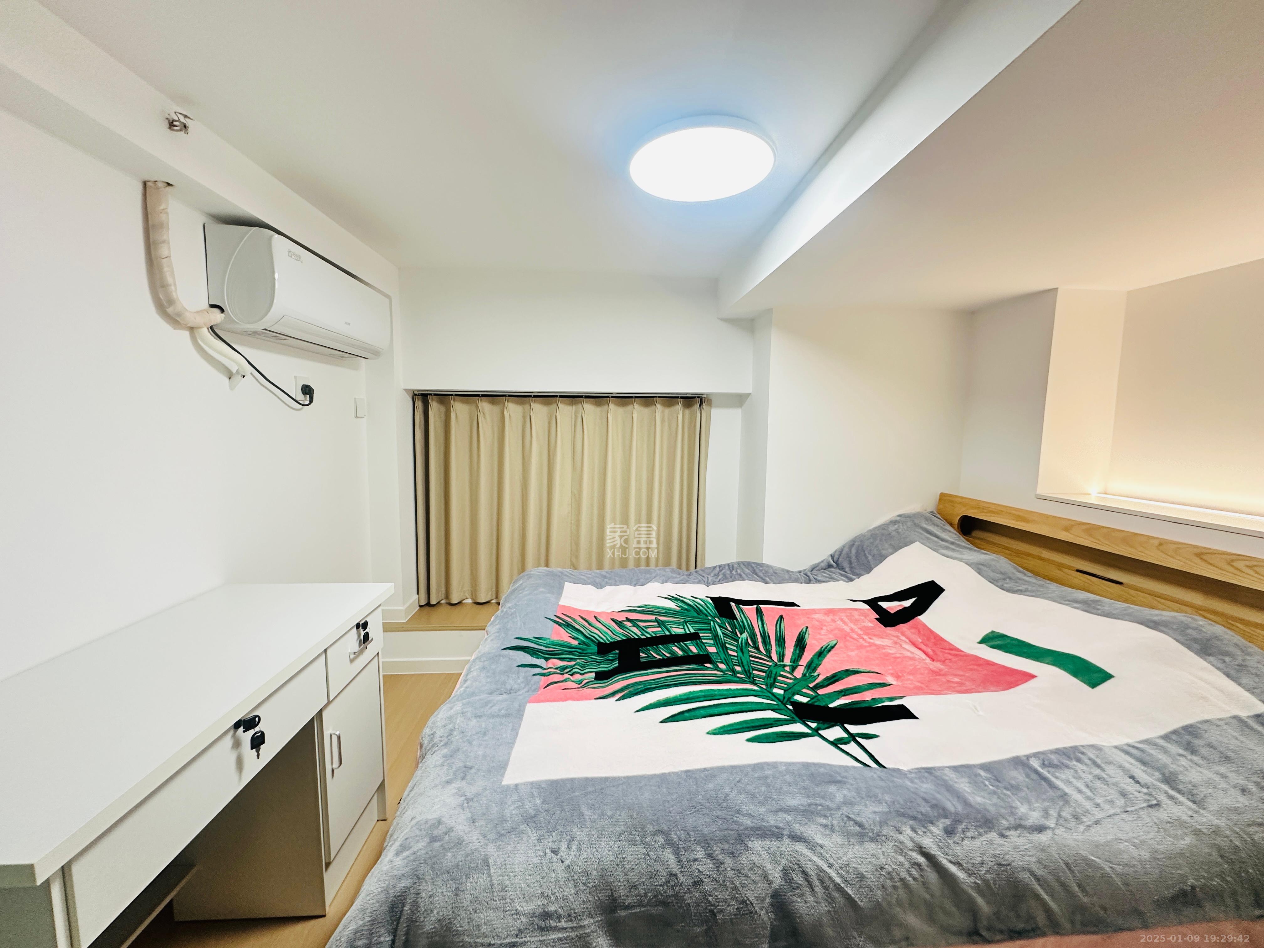 力高凤凰新天 1室1厅1卫 2600.0元/月 力高凤凰新天 1室1厅1卫 2600.0元/月室内图