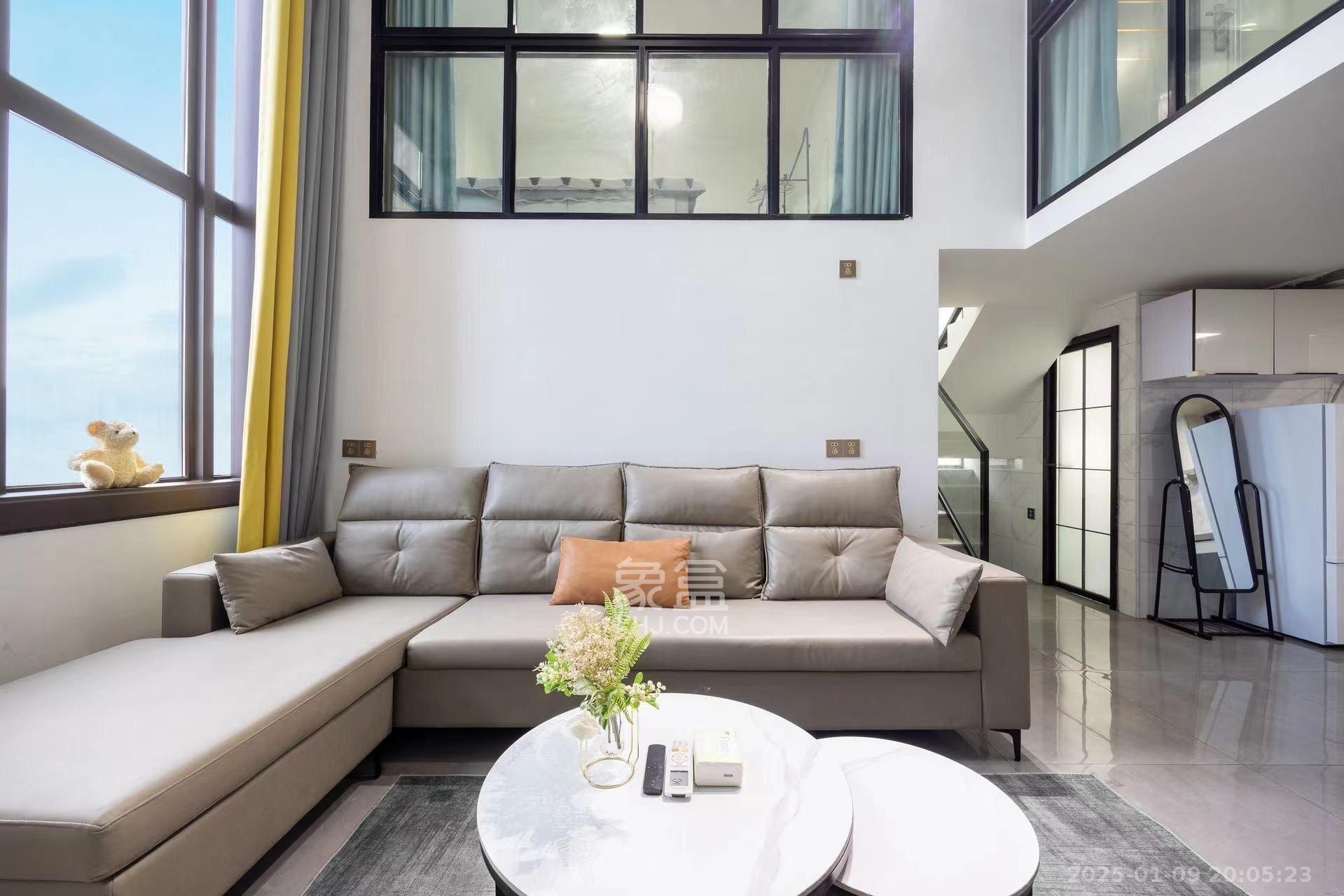 达美溪湖湾 3室1厅2卫 4000.0元/月 达美溪湖湾 3室1厅2卫 4000.0元/月室内图