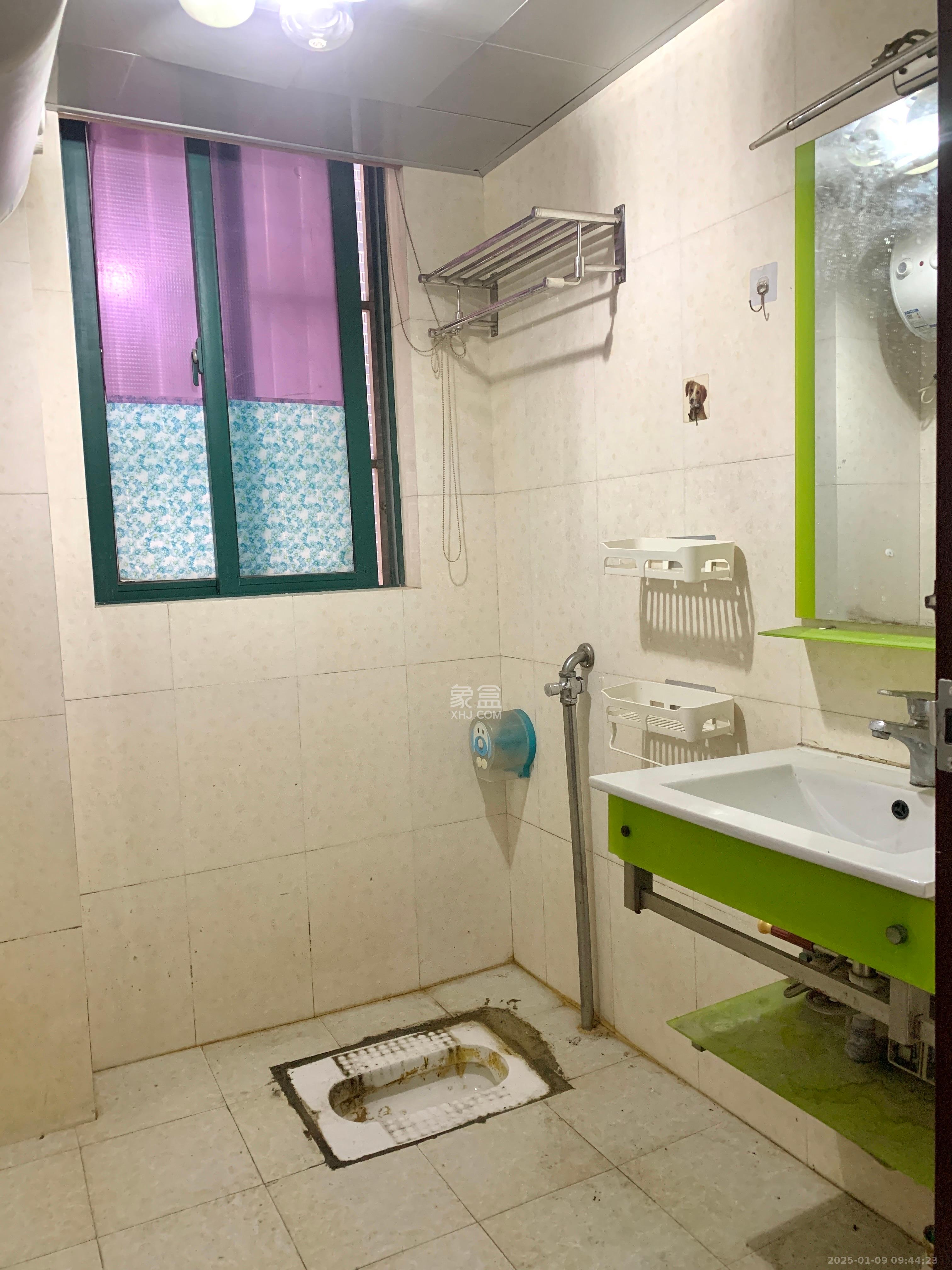 华天LOHO小镇 1室1厅1卫 1100.0元/月 华天LOHO小镇 1室1厅1卫 1100.0元/月室内图