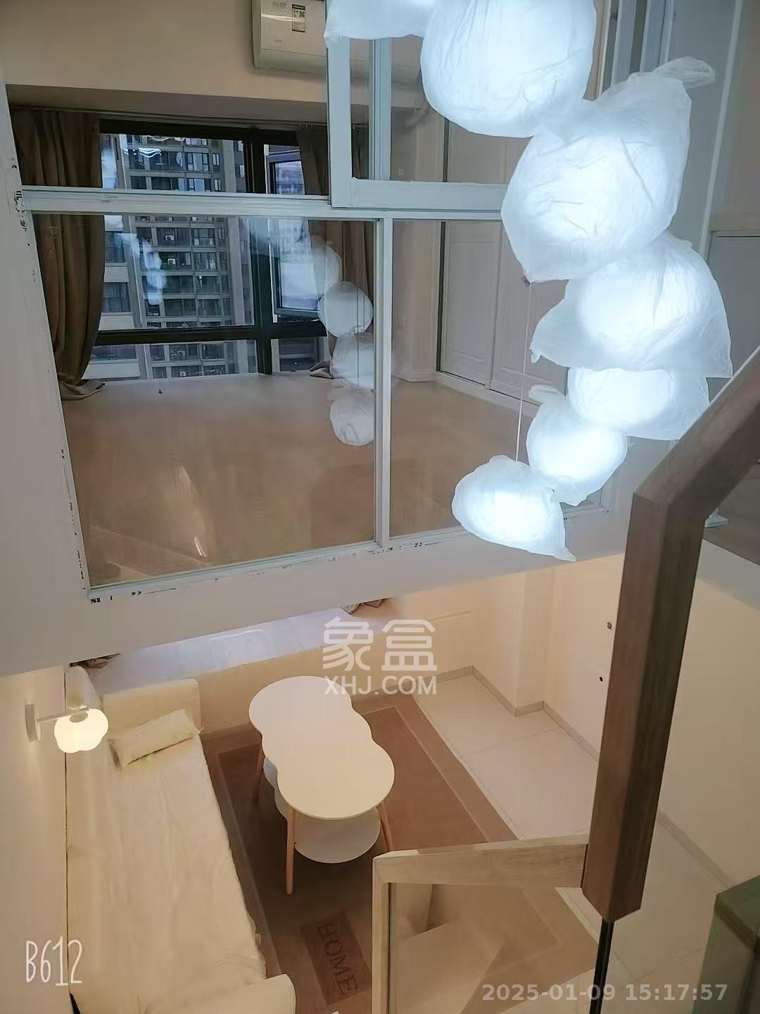 华润翡翠府  1室0厅0卫   2400.00元/月室内图