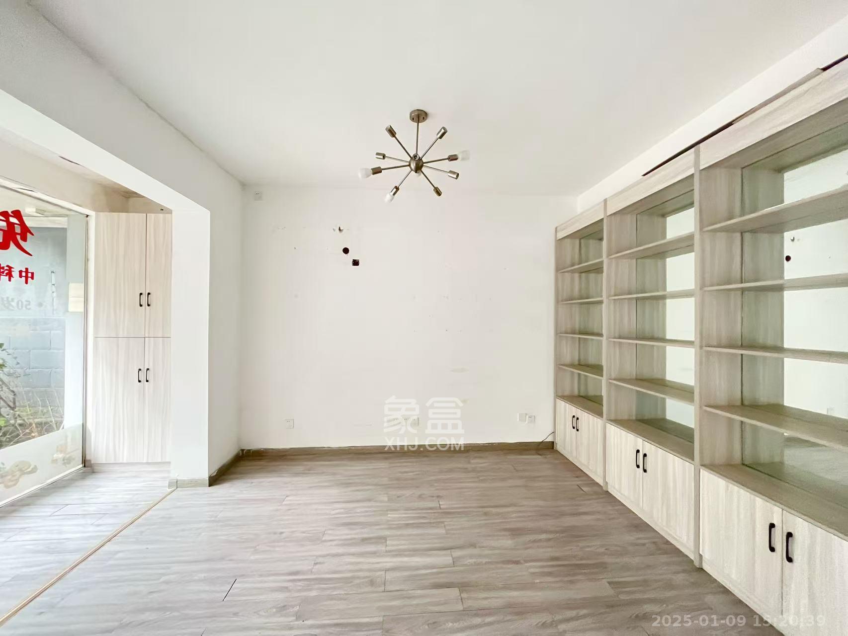 轴承厂宿舍 3室2厅1卫 35000.0元/月 轴承厂宿舍 3室2厅1卫 35000.0元/月室内图