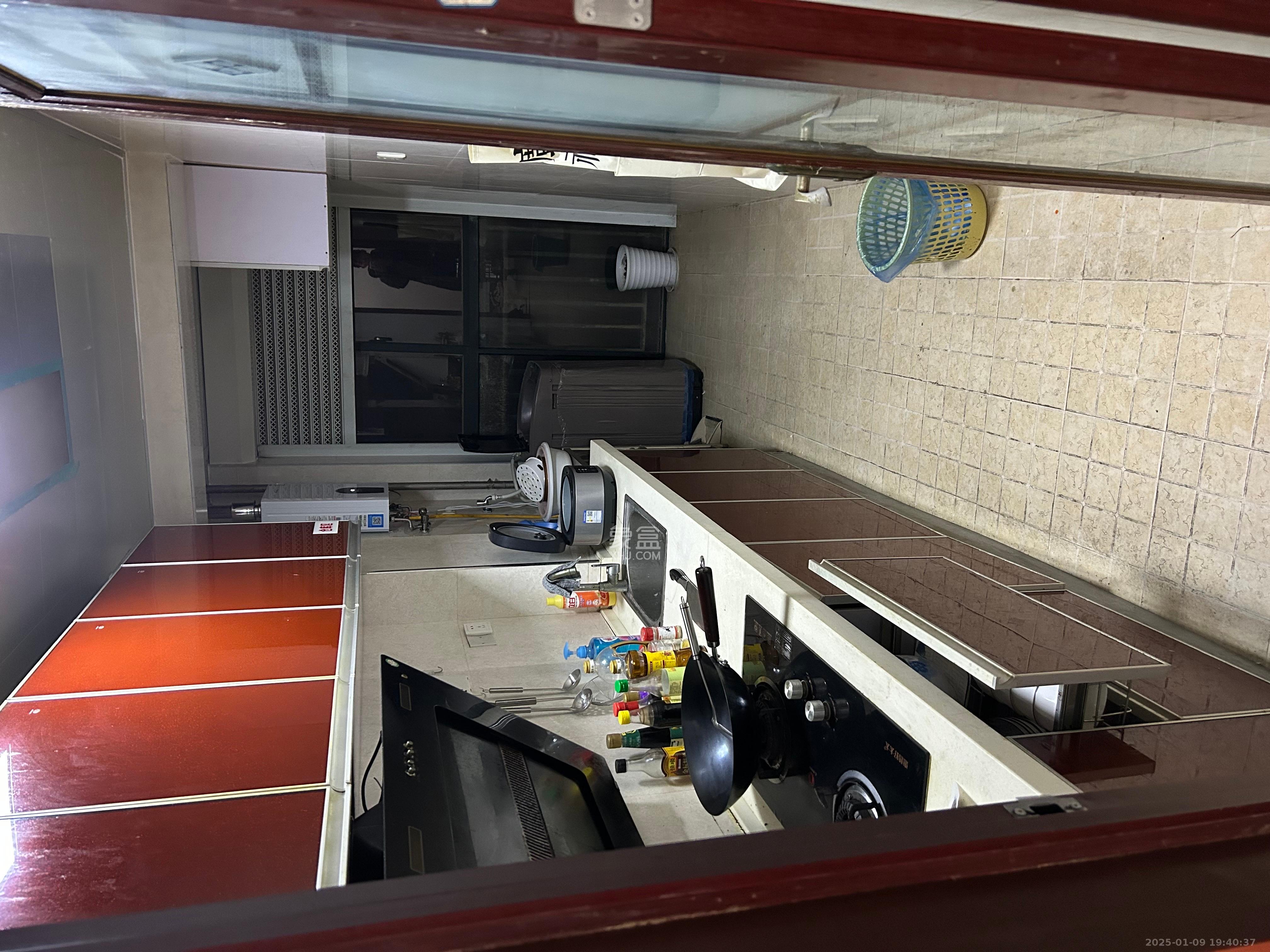 东玺门 2室2厅1卫 2600.0元/月 东玺门 2室2厅1卫 2600.0元/月室内图