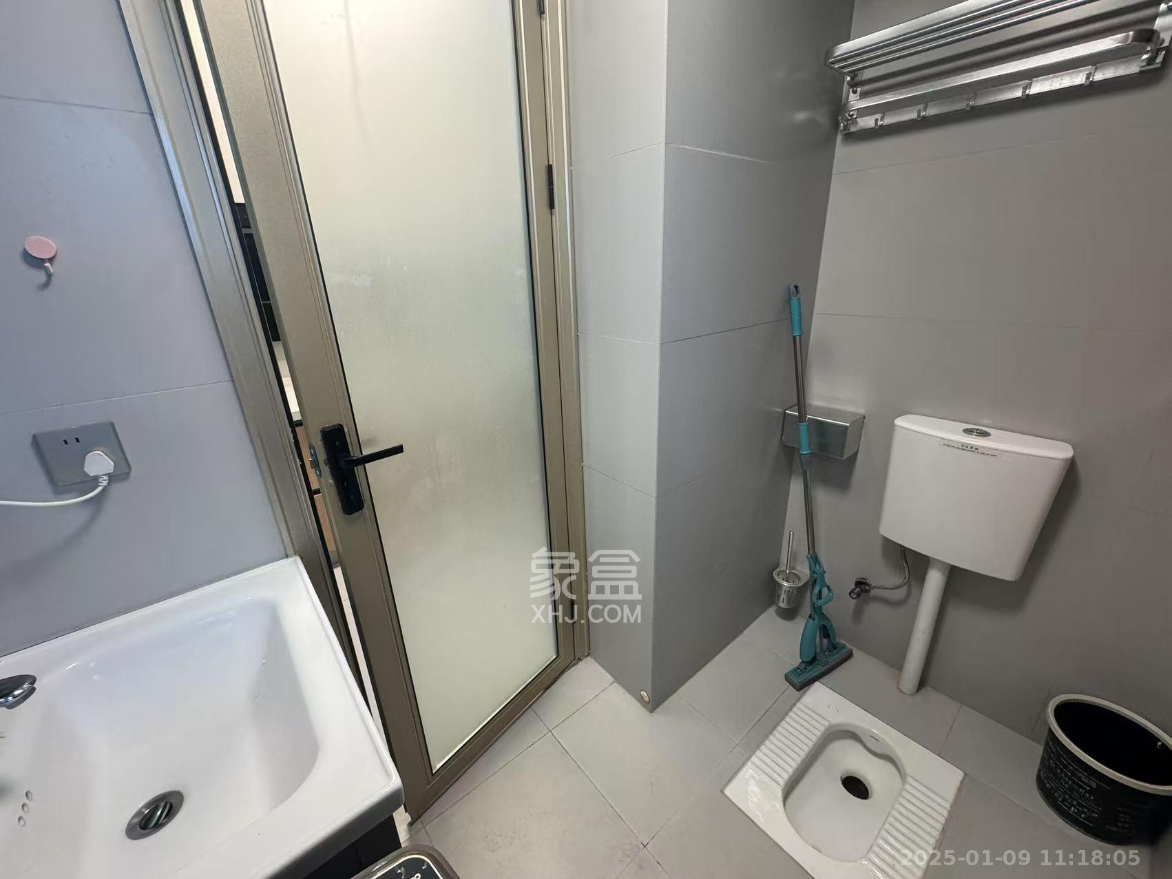 碧桂园城市之光  1室1厅1卫   1800.00元/月室内图