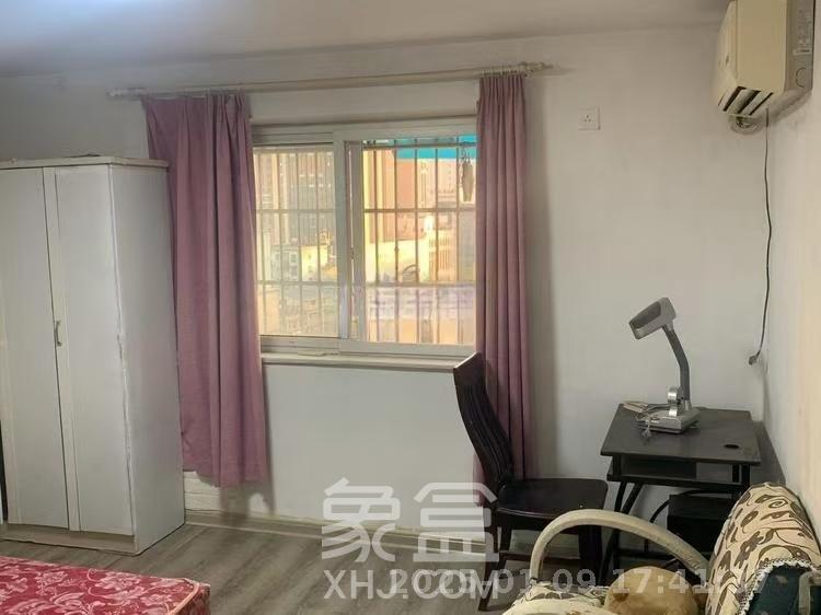 园中园  3室1厅1卫   2600.00元/月室内图