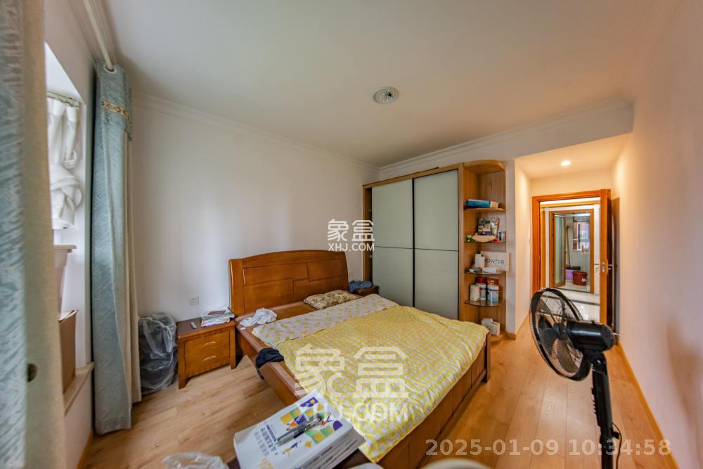 江山帝景哈佛  3室2厅1卫    2300.0元/月 江山帝景哈佛  3室2厅1卫    2300.0元/月室内图