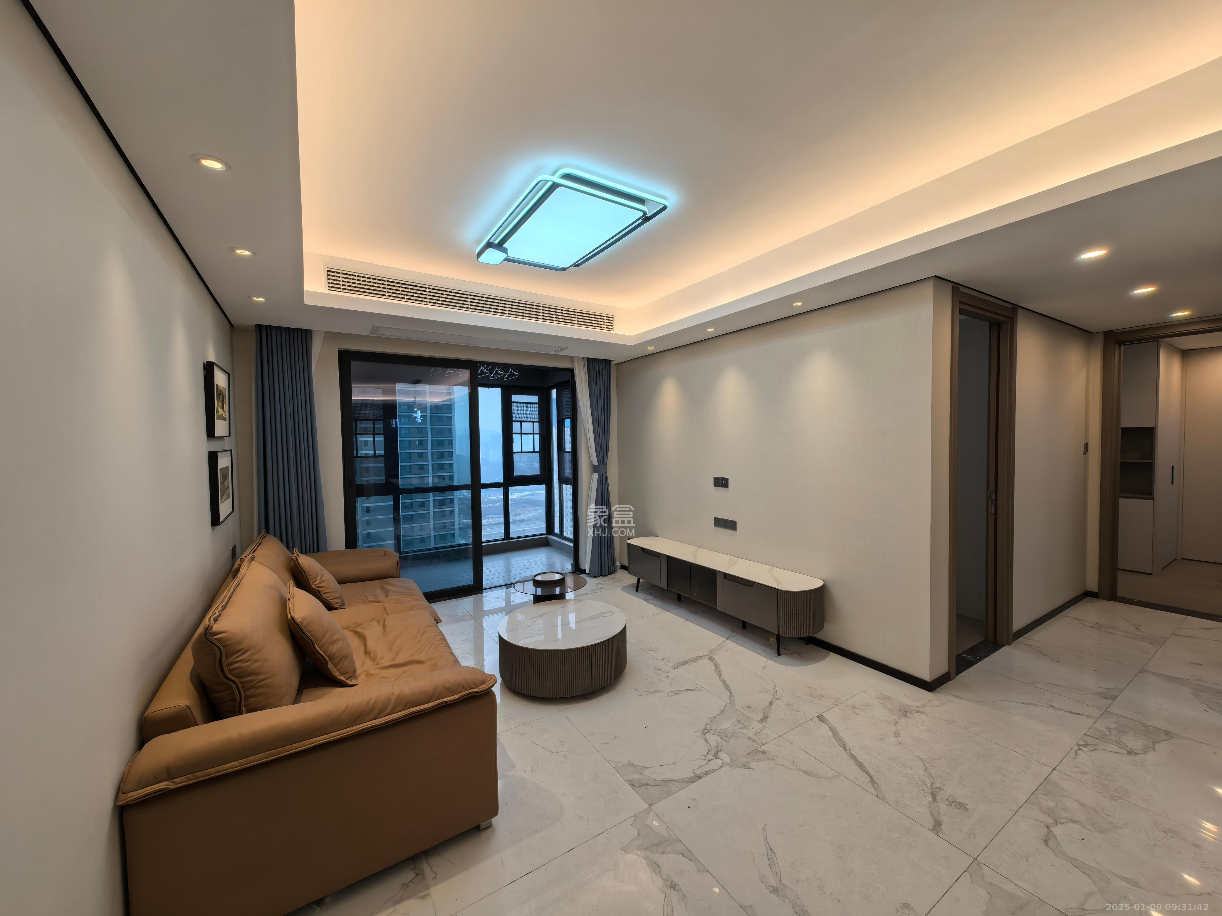 中海麓山境南区 3室2厅2卫 2900.0元/月 中海麓山境南区 3室2厅2卫 2900.0元/月室内图