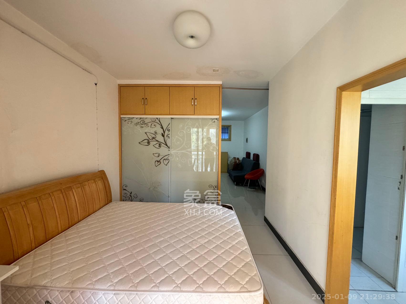 新芙蓉之都  1室1厅1卫    1700.0元/月 新芙蓉之都  1室1厅1卫    1700.0元/月室内图