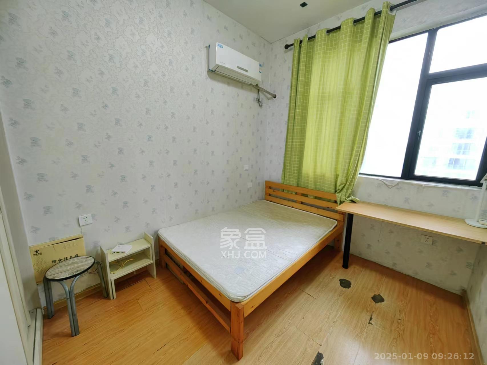 阳光100三期  1室1厅1卫    1800.0元/月 阳光100三期  1室1厅1卫    1800.0元/月室内图