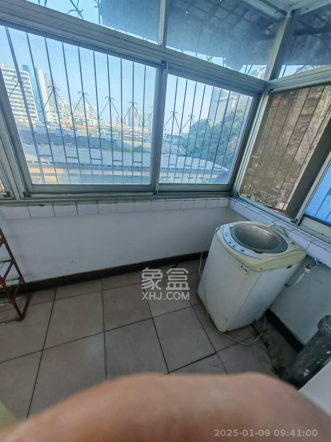 安居楼 1室1厅1卫 1200.0元/月 安居楼 1室1厅1卫 1200.0元/月室内图