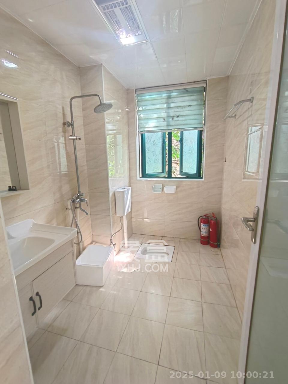 恒大城  2室2厅2卫    2000.0元/月 恒大城  2室2厅2卫    2000.0元/月室内图