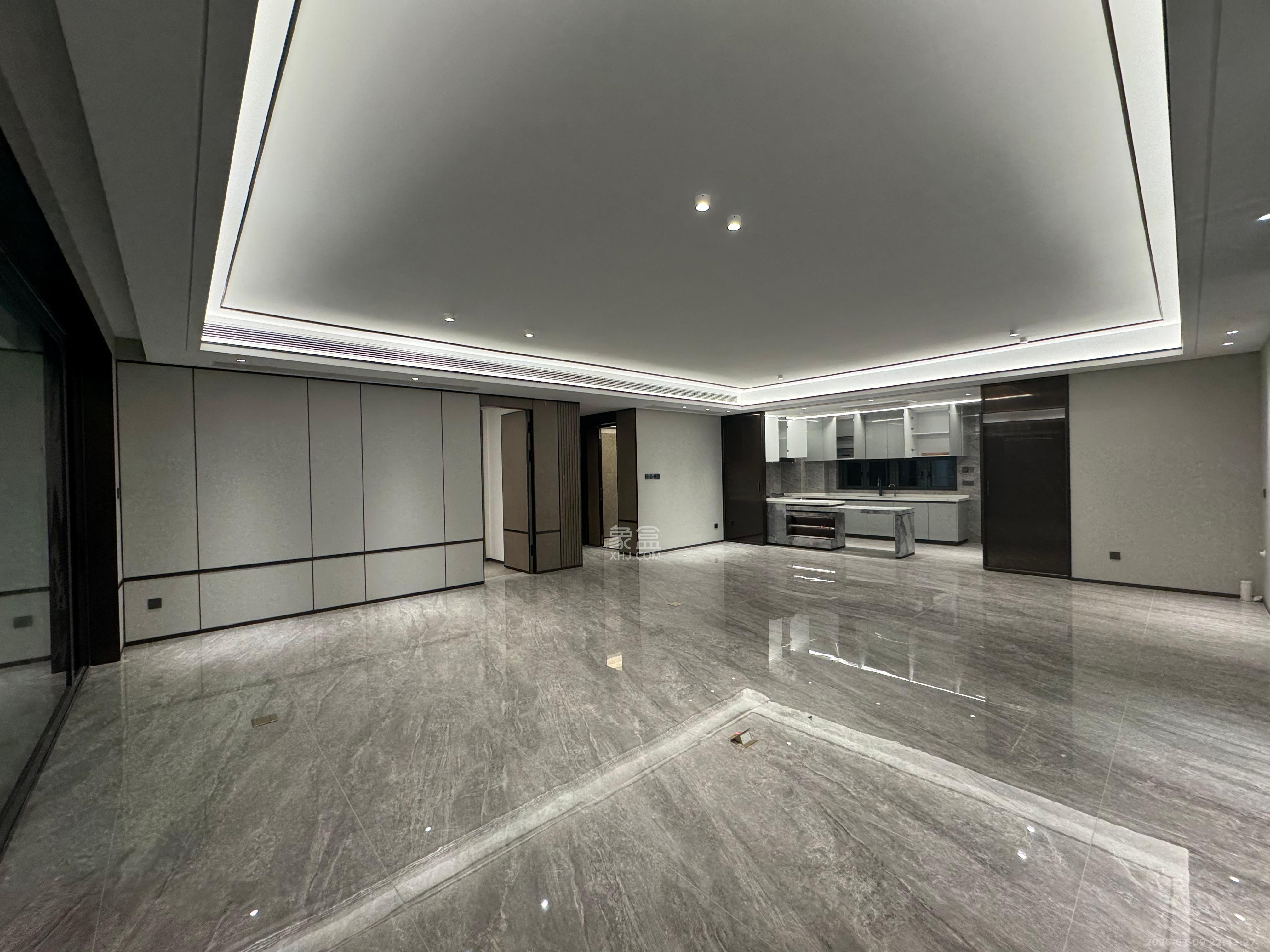 建发养云 4室2厅3卫 10000.0元/月 建发养云 4室2厅3卫 10000.0元/月室内图