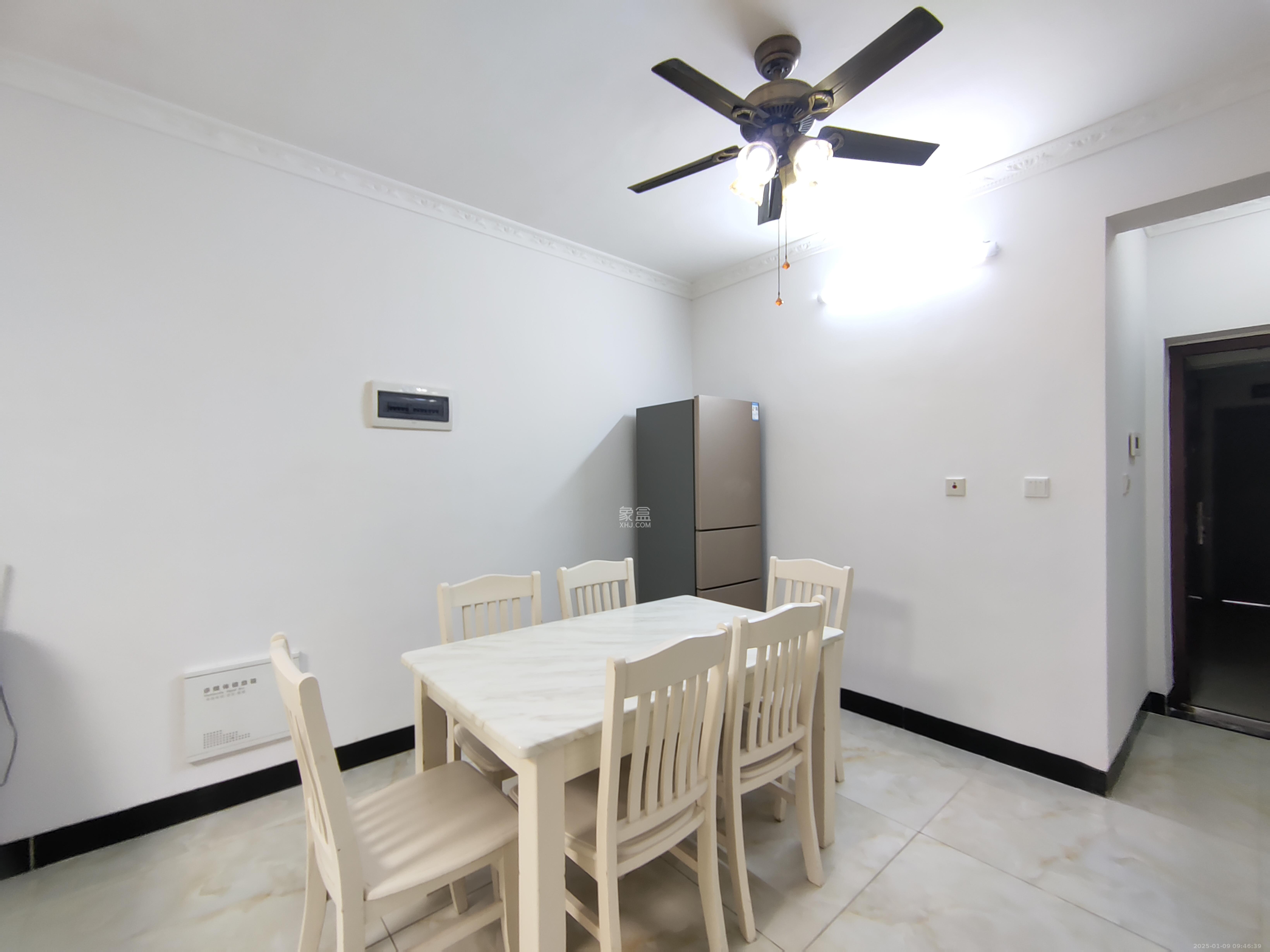 明发国际城  3室2厅1卫    1800.0元/月 明发国际城  3室2厅1卫    1800.0元/月室内图