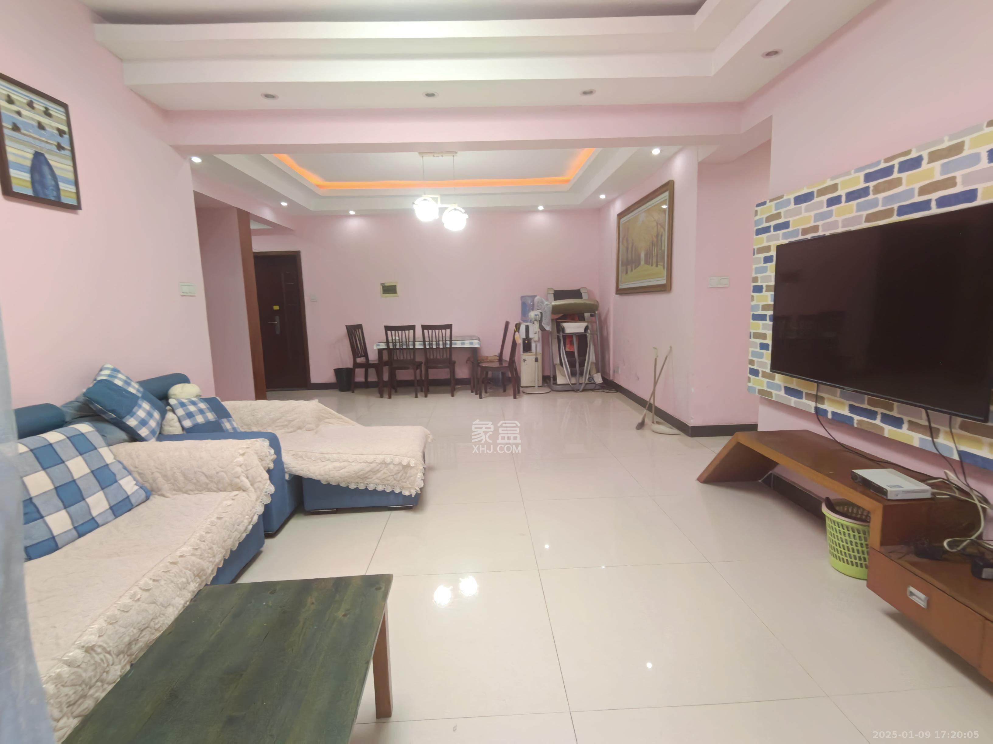 开源鑫景 3室2厅2卫 2400.0元/月 开源鑫景 3室2厅2卫 2400.0元/月室内图