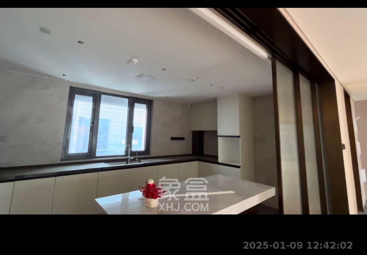长沙悦府（华润万象城）  4室2厅3卫   12000.00元/月室内图