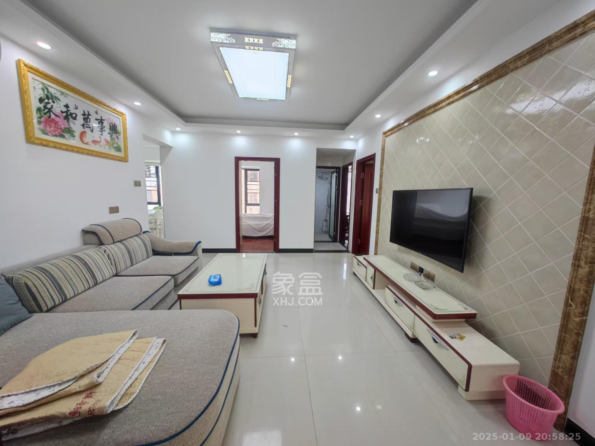 蓝山郡  3室2厅2卫    2100.0元/月 蓝山郡  3室2厅2卫    2100.0元/月室内图