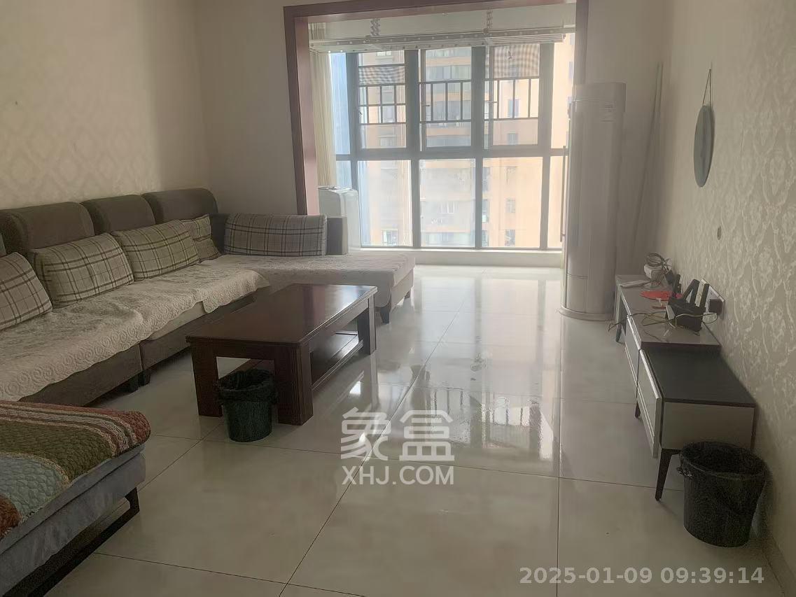 华悦城 3室2厅1卫 2200.0元/月 华悦城 3室2厅1卫 2200.0元/月室内图