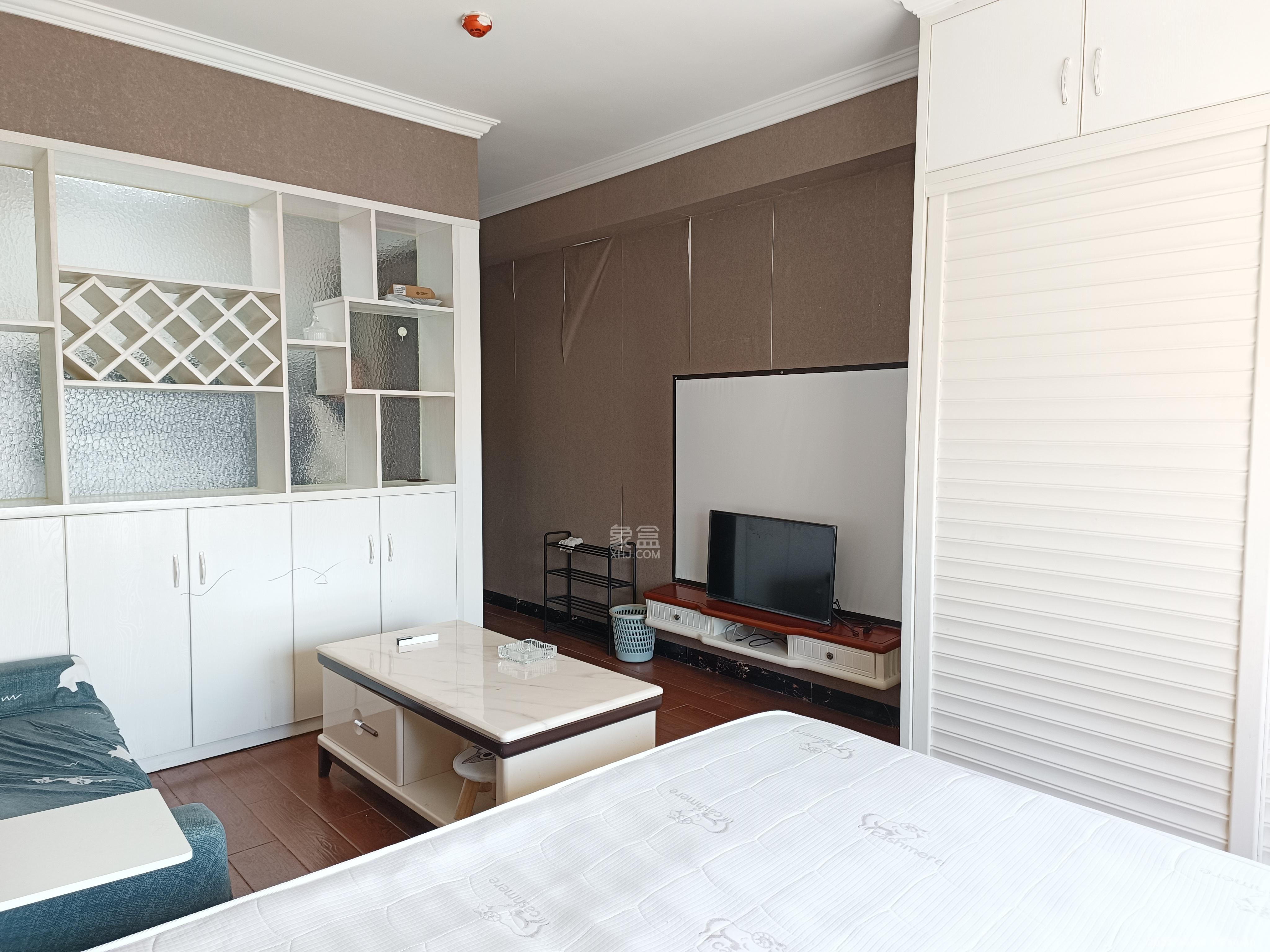 美的城三期 1室1厅1卫 1200.0元/月 美的城三期 1室1厅1卫 1200.0元/月室内图