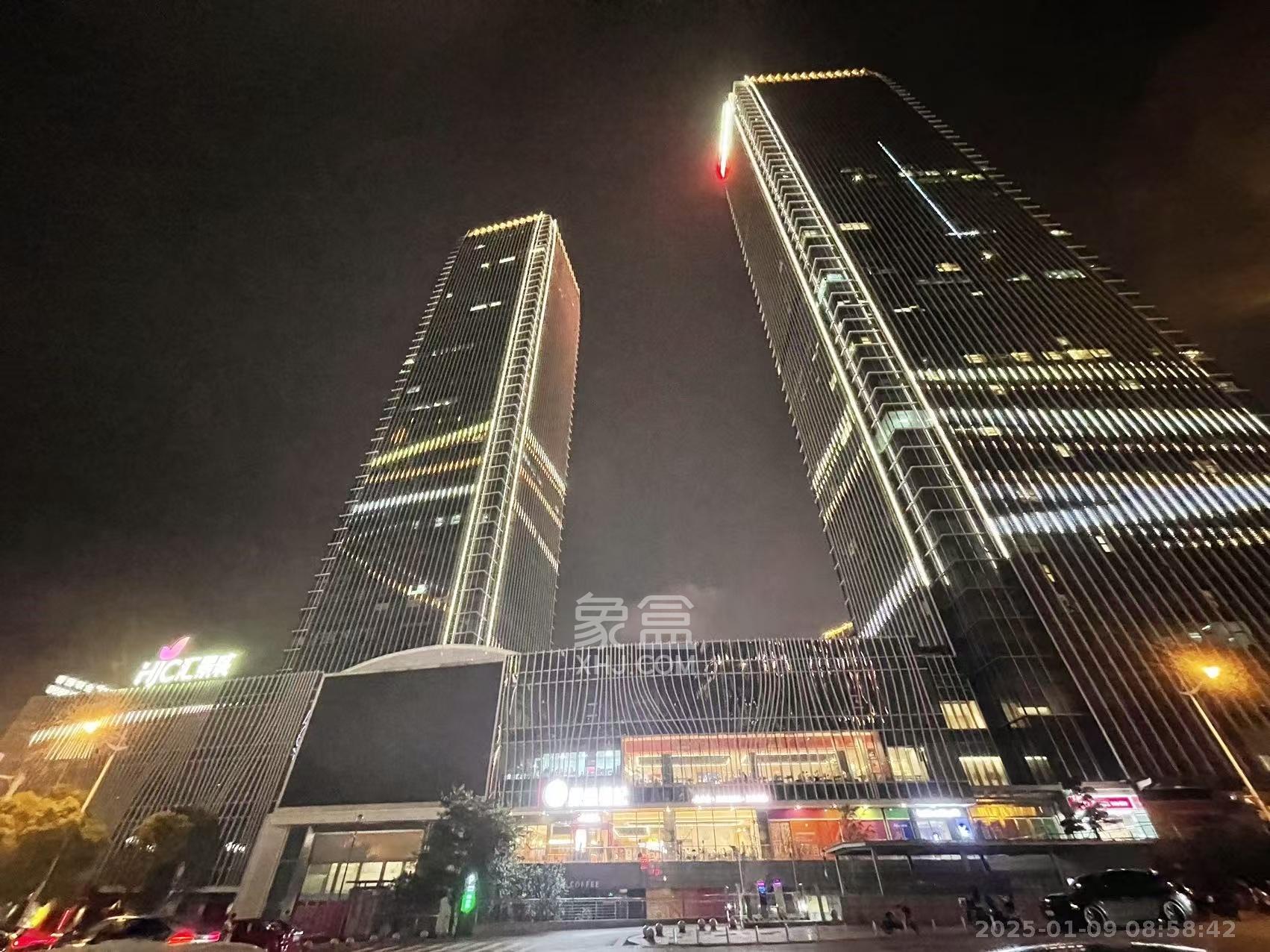 汇景发展环球中心  1室0厅0卫    2200.0元/月 汇景发展环球中心  1室0厅0卫    2200.0元/月室内图