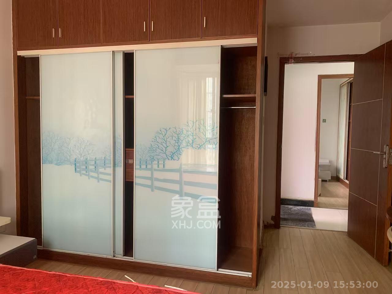 水映青山  2室2厅1卫   1900.00元/月室内图