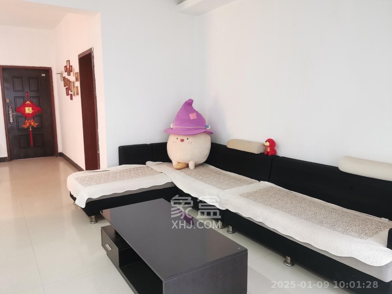 麓山润城 1室2厅2卫 2300.0元/月 麓山润城 1室2厅2卫 2300.0元/月室内图