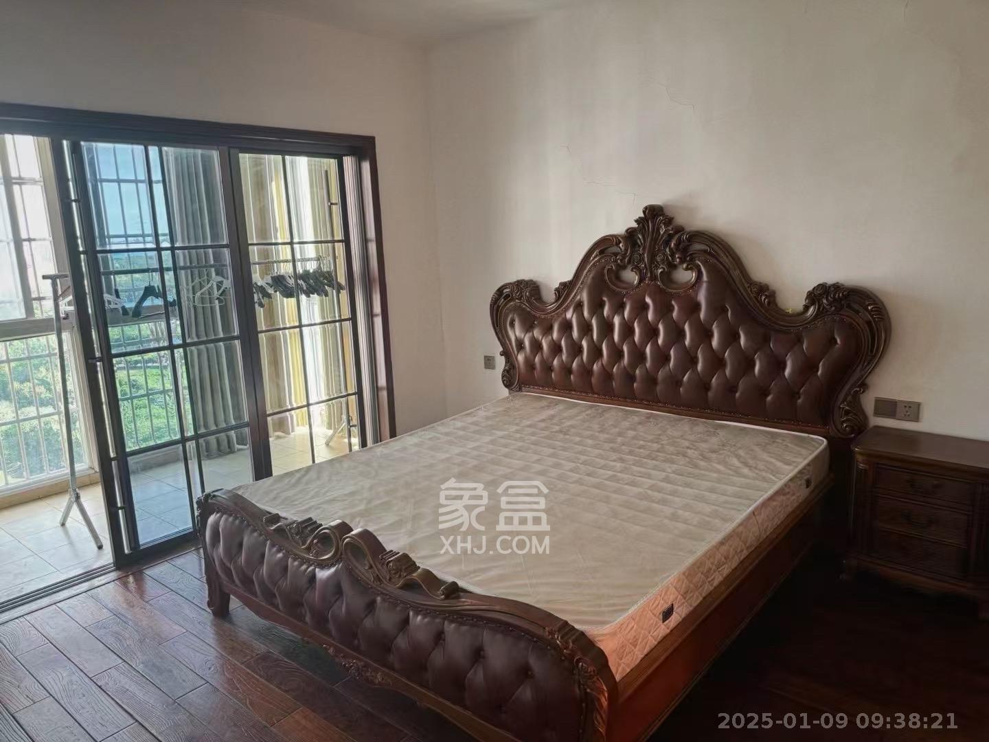 弘欣公寓  3室2厅2卫    2000.0元/月 弘欣公寓  3室2厅2卫    2000.0元/月室内图