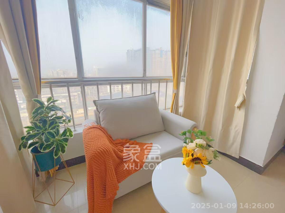 锦华时代  1室1厅1卫    1700.0元/月室内图