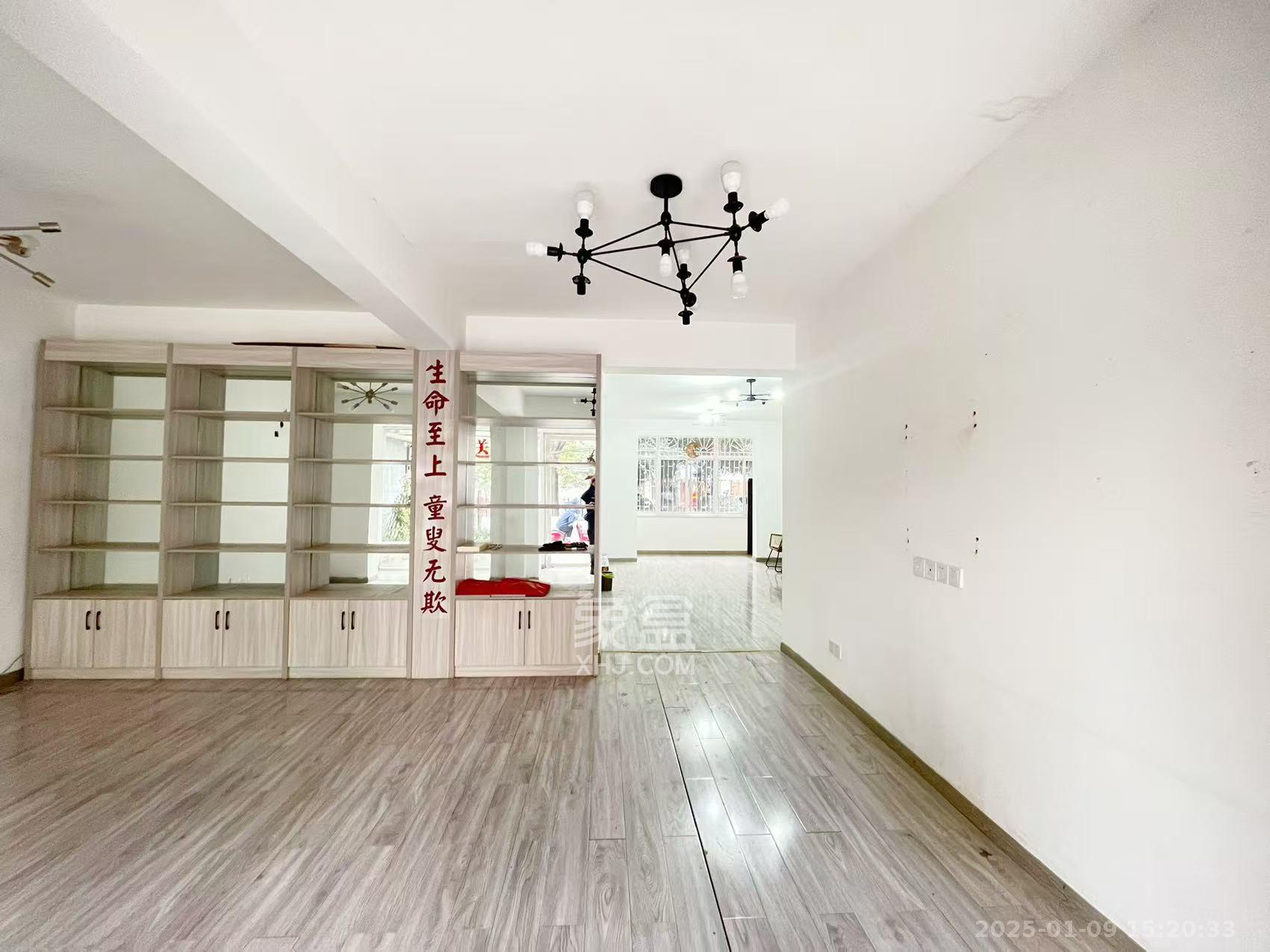 轴承厂宿舍 3室2厅1卫 35000.0元/月 轴承厂宿舍 3室2厅1卫 35000.0元/月室内图