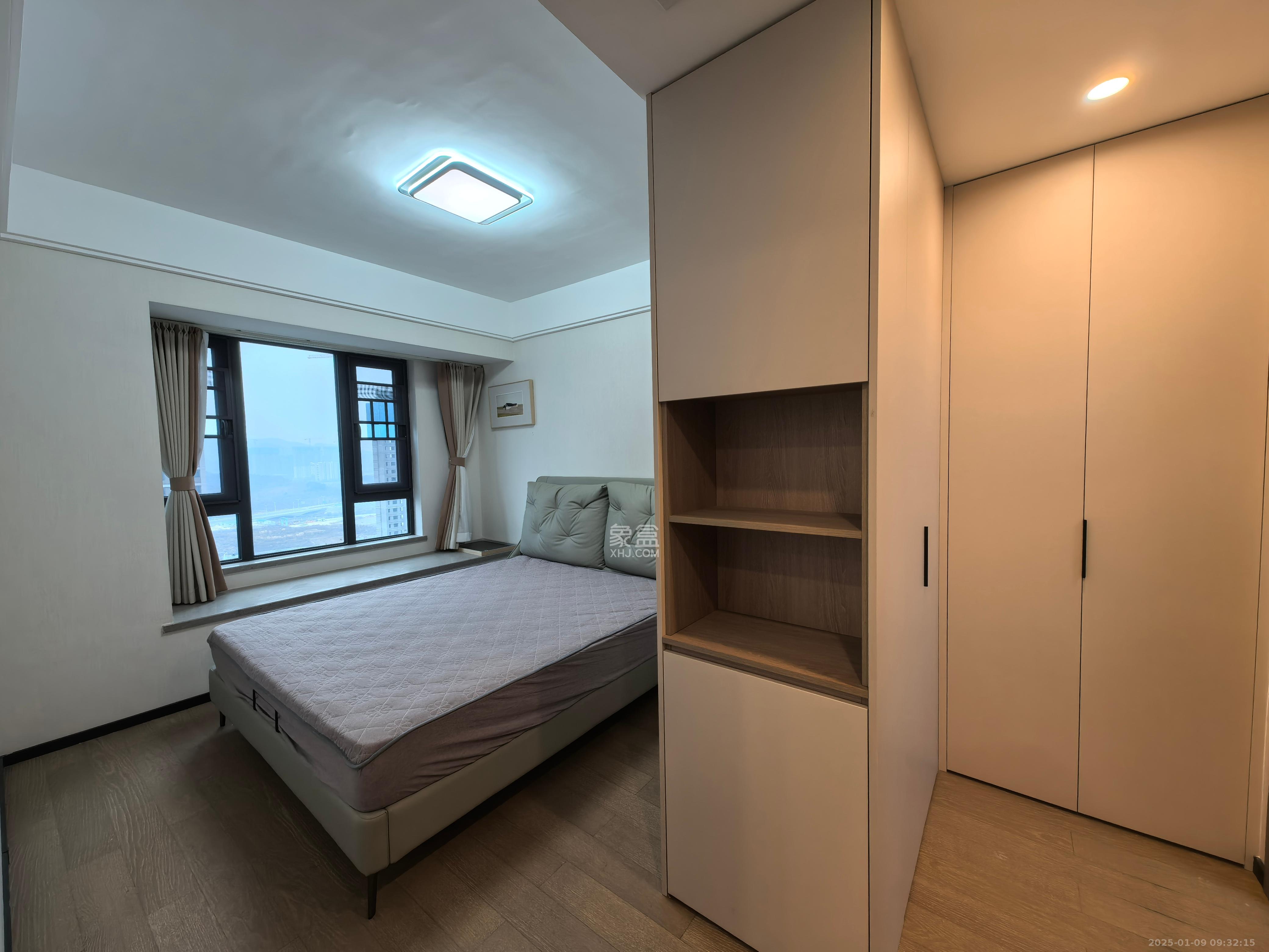 中海麓山境南区 3室2厅2卫 2900.0元/月 中海麓山境南区 3室2厅2卫 2900.0元/月室内图