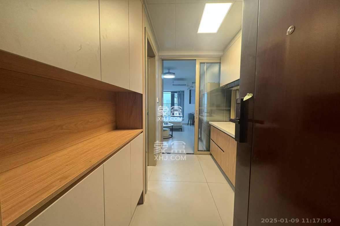 碧桂园城市之光  1室1厅1卫    1600.0元/月 碧桂园城市之光  1室1厅1卫    1600.0元/月室内图