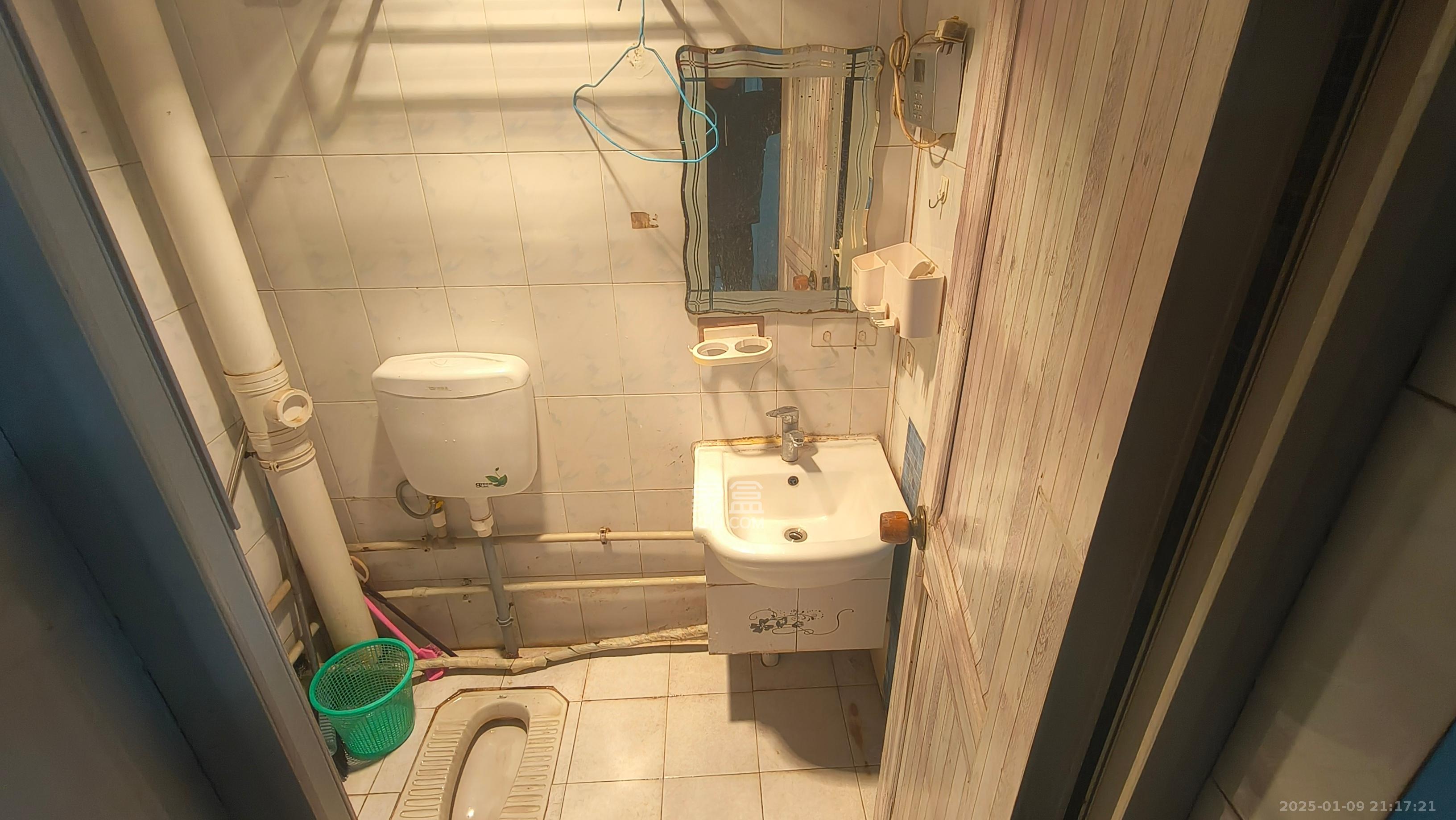 雨花亭长电宿舍(新建西路) 2室2厅1卫 1300.0元/月 雨花亭长电宿舍(新建西路) 2室2厅1卫 1300.0元/月室内图