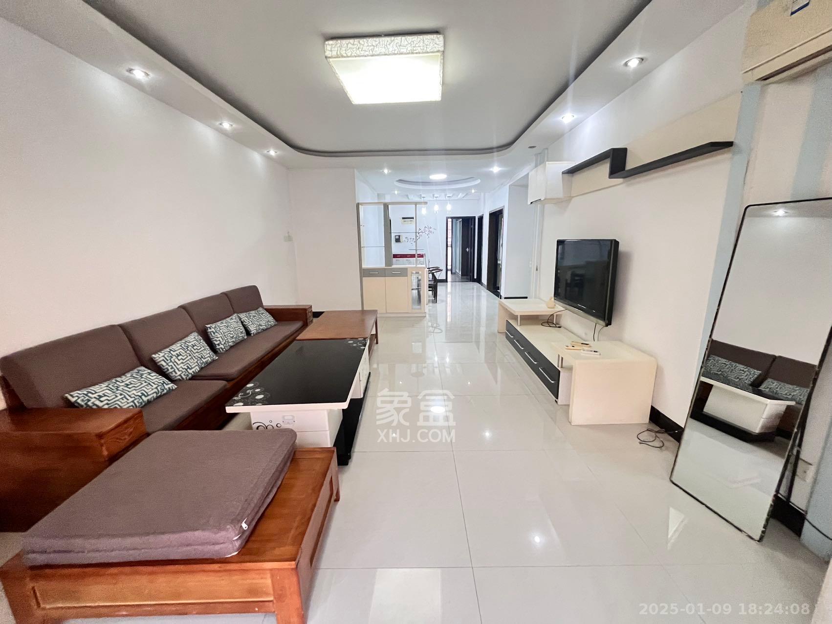 东南雅苑 3室2厅1卫 2800.0元/月 东南雅苑 3室2厅1卫 2800.0元/月室内图