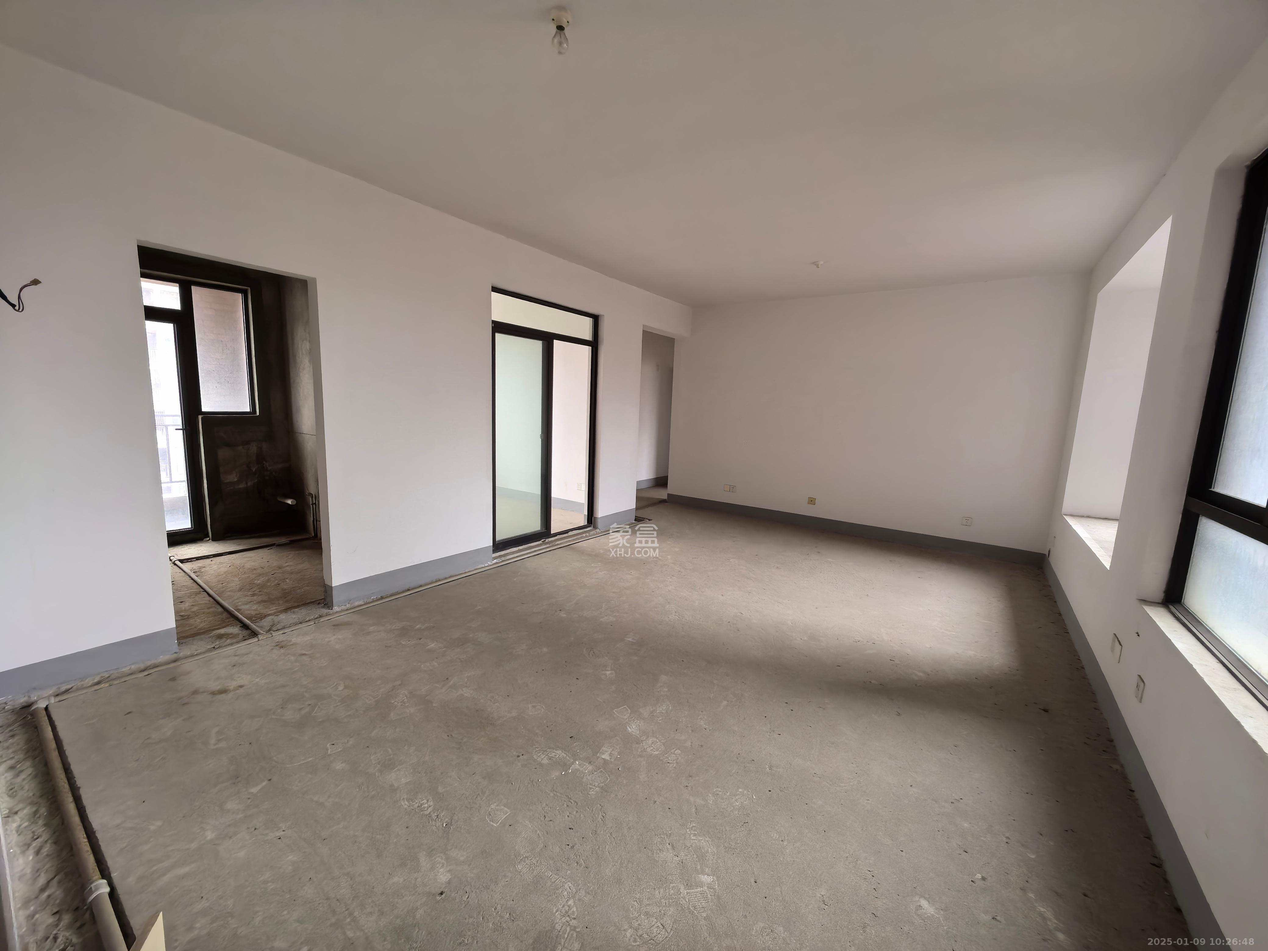 华润凤凰城一期 3室2厅1卫 1000.0元/月 华润凤凰城一期 3室2厅1卫 1000.0元/月室内图