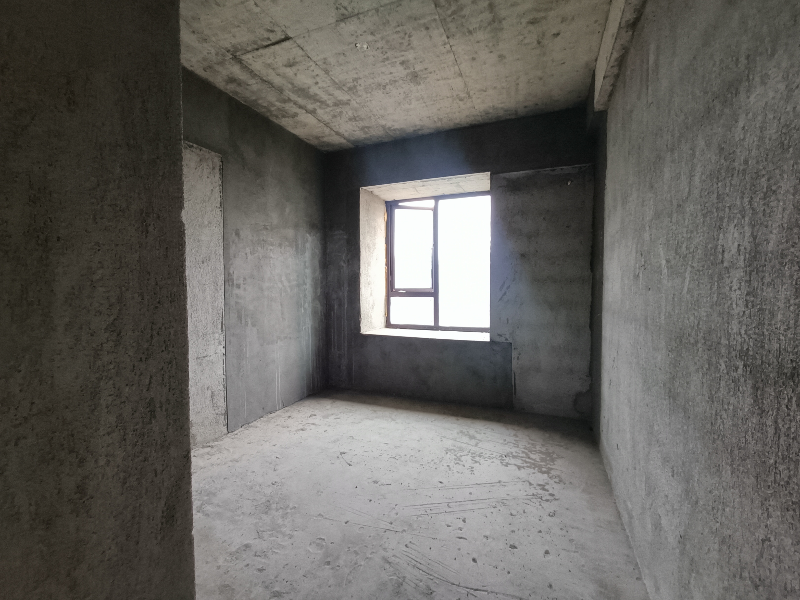 吉鸿花园 1室0厅0卫 65.0万 吉鸿花园 1室0厅0卫 65.0万客厅