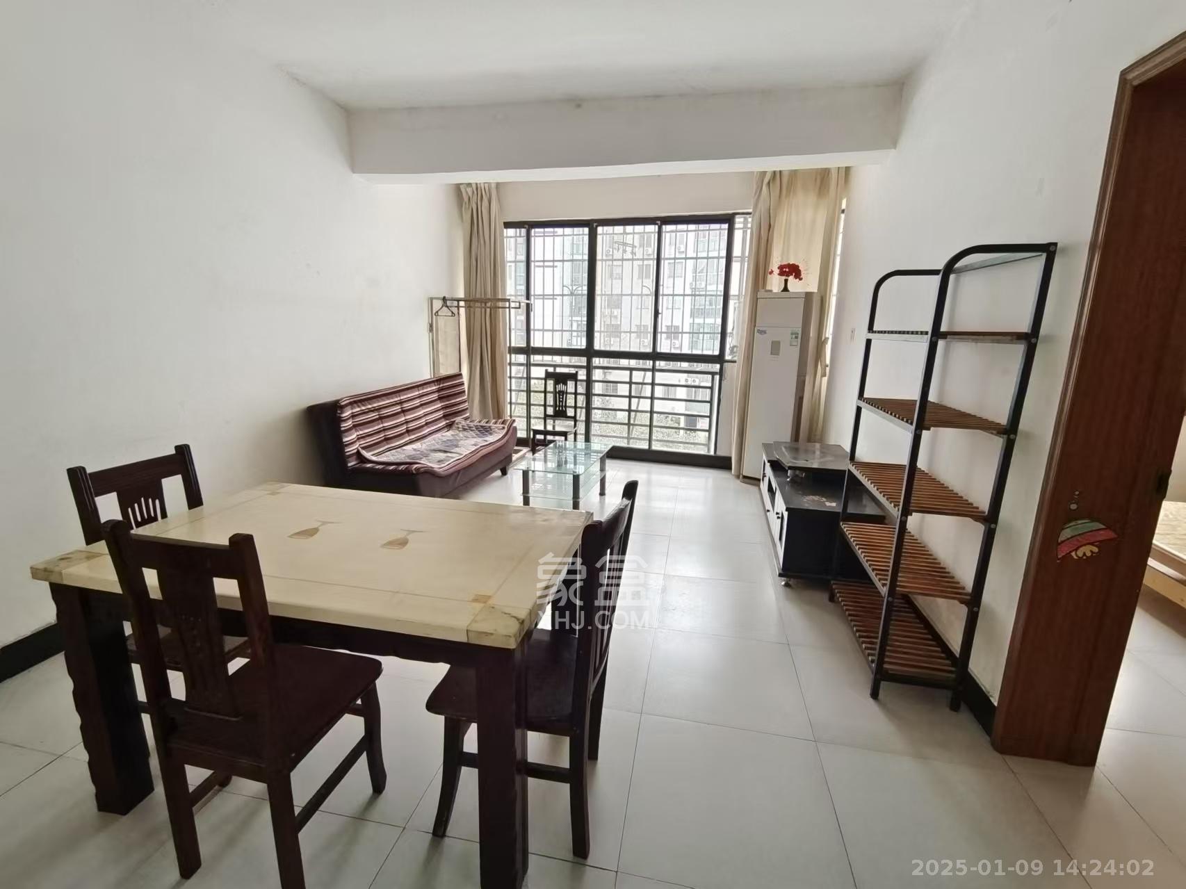 黄鹤小区4片 2室2厅1卫 1500.0元/月 黄鹤小区4片 2室2厅1卫 1500.0元/月室内图