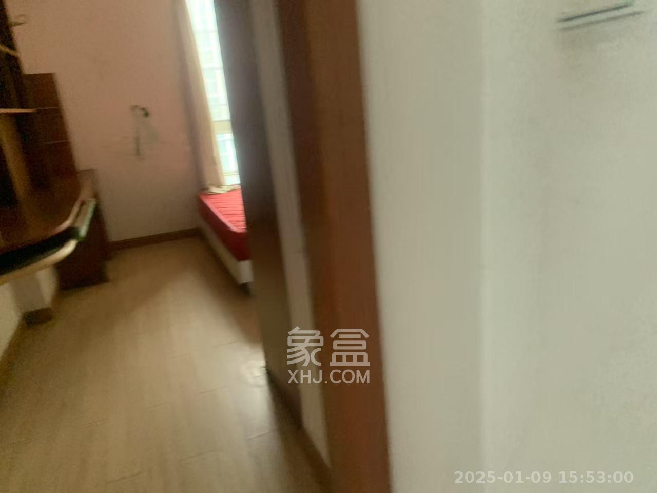 水映青山  2室2厅1卫   1900.00元/月室内图
