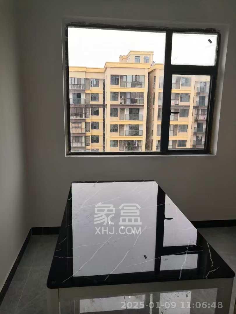 福天藏郡院子  3室2厅1卫    2500.0元/月 福天藏郡院子  3室2厅1卫    2500.0元/月室内图