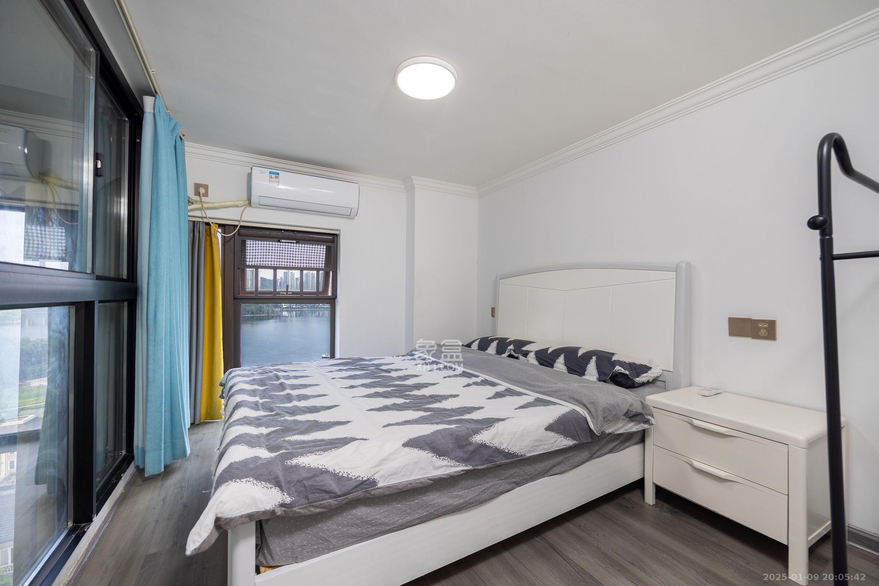 达美溪湖湾 3室1厅2卫 4000.0元/月 达美溪湖湾 3室1厅2卫 4000.0元/月室内图