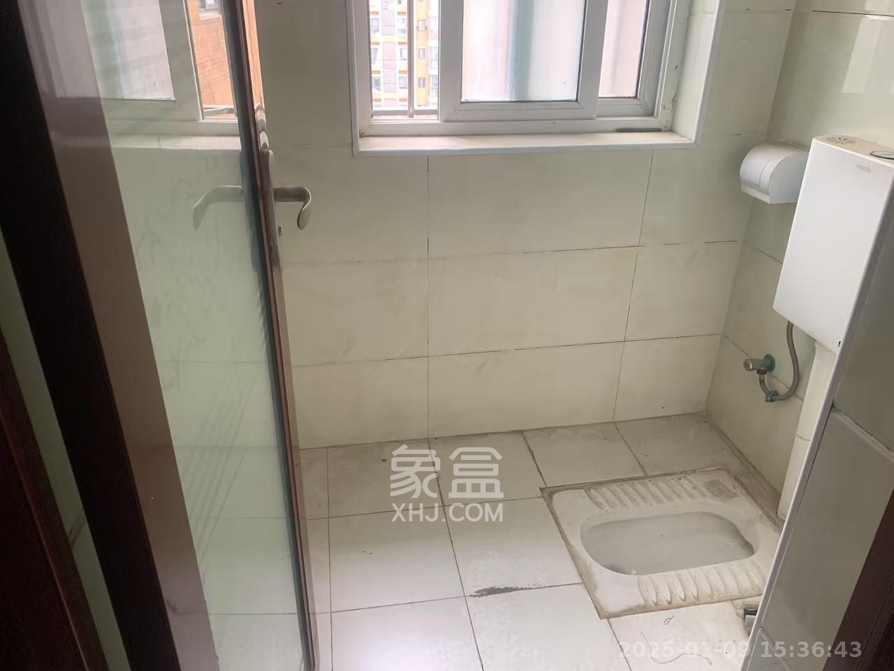 湘府十城(汇财御景湾新寓,汇财国际) 3室2厅2卫 2200.0元/月 湘府十城(汇财御景湾新寓,汇财国际) 3室2厅2卫 2200.0元/月室内图