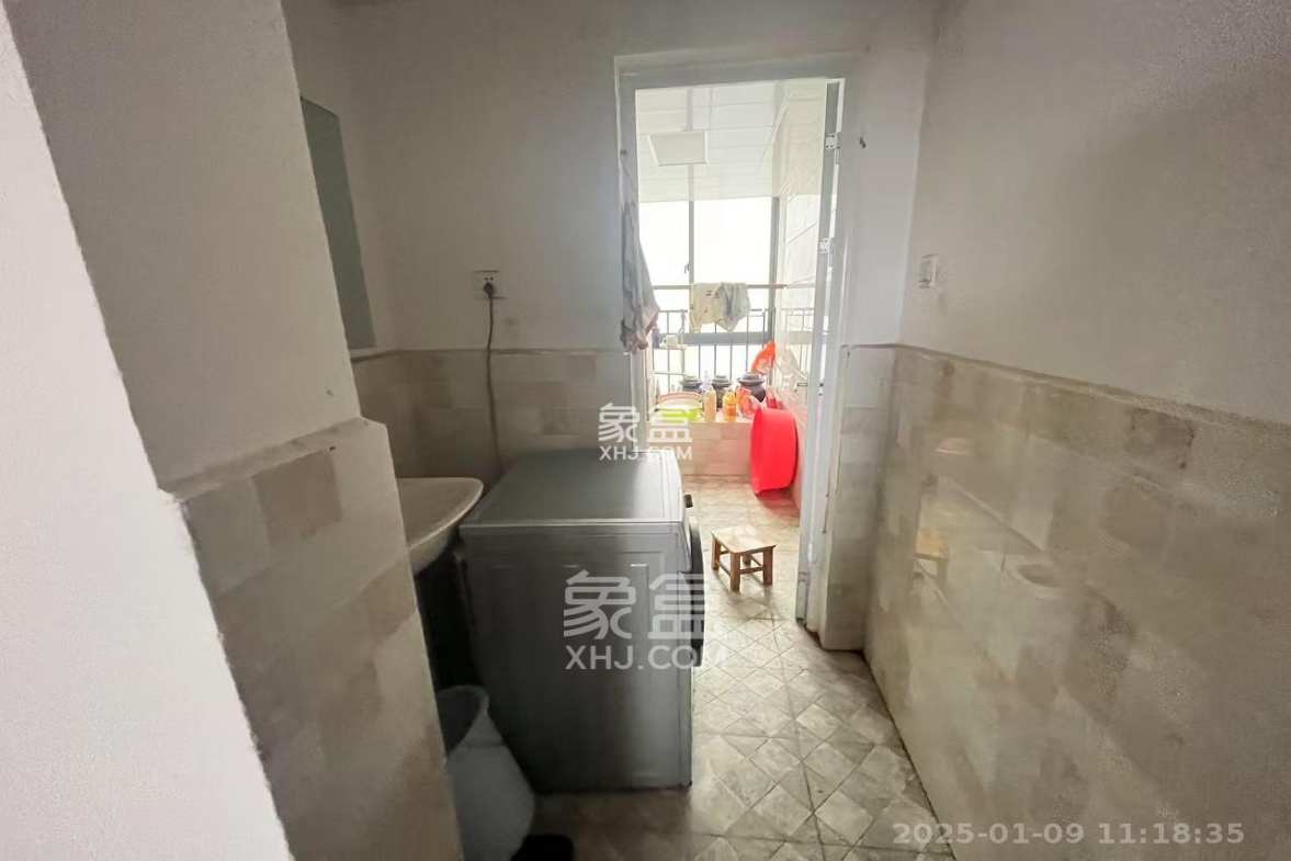 五矿紫湖香醍  4室2厅2卫    1800.0元/月 五矿紫湖香醍  4室2厅2卫    1800.0元/月室内图