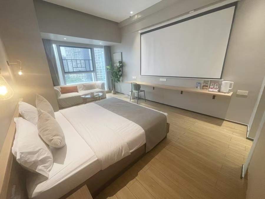 汇景发展环球中心  1室0厅0卫    2200.0元/月 汇景发展环球中心  1室0厅0卫    2200.0元/月户型图