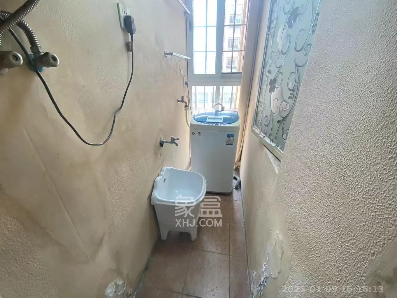 白沙晶城 1室1厅1卫 1800.0元/月 白沙晶城 1室1厅1卫 1800.0元/月室内图